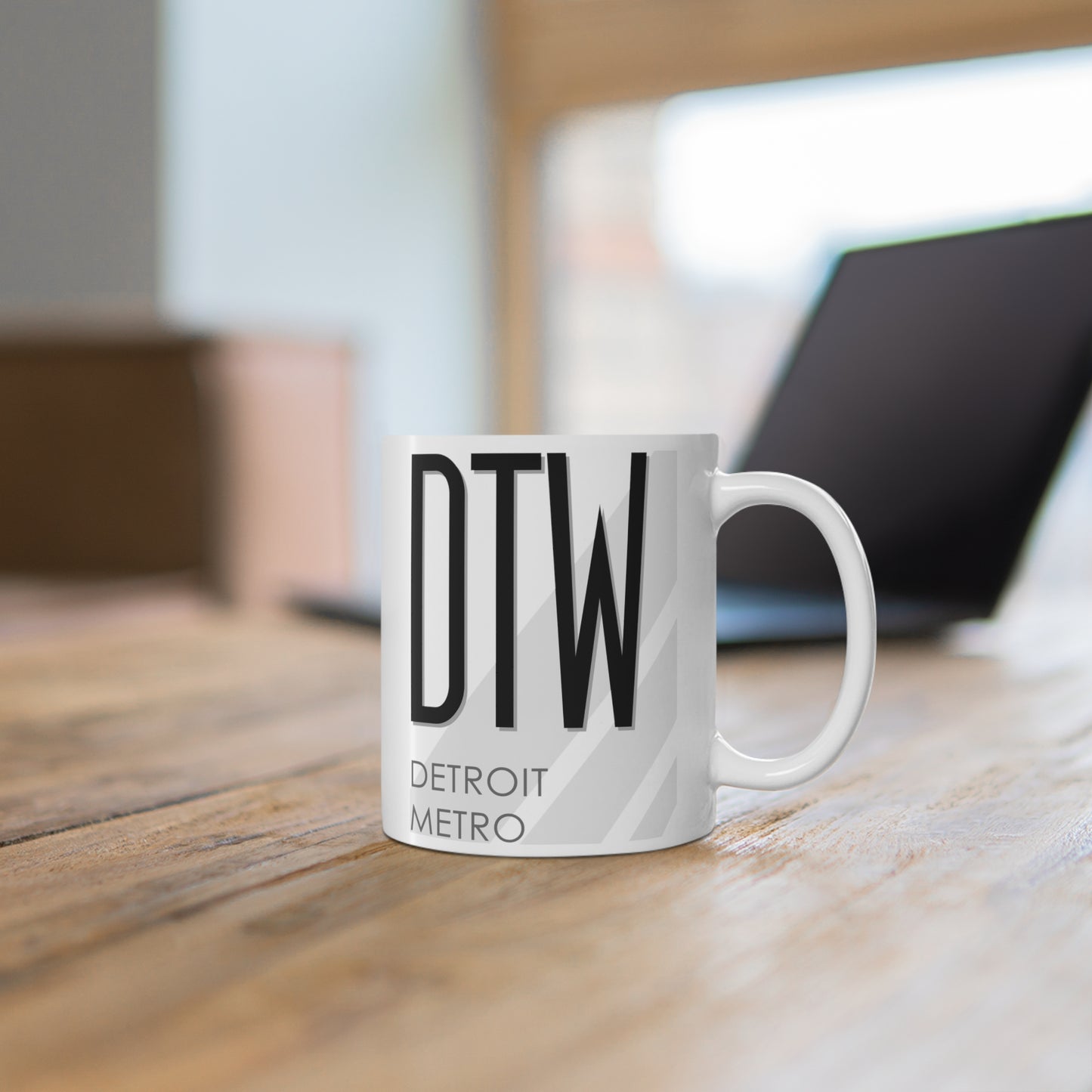 Detroit Metro Wayne County, DTW. 11oz Airport Mug (White)